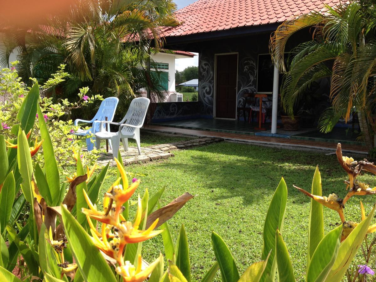 Rainbow Lodge Pantai Cenang  Exterior photo