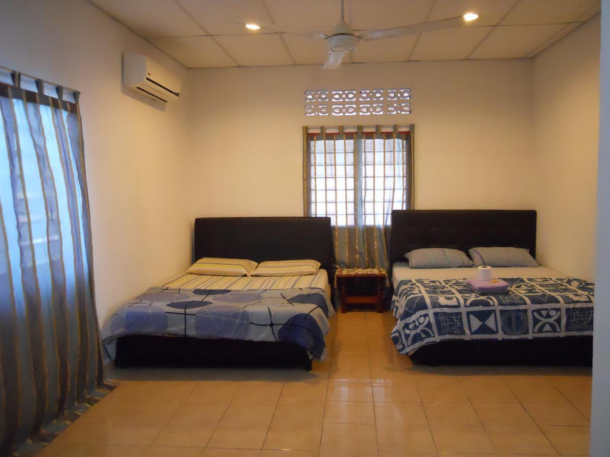 Rainbow Lodge Pantai Cenang  Exterior photo
